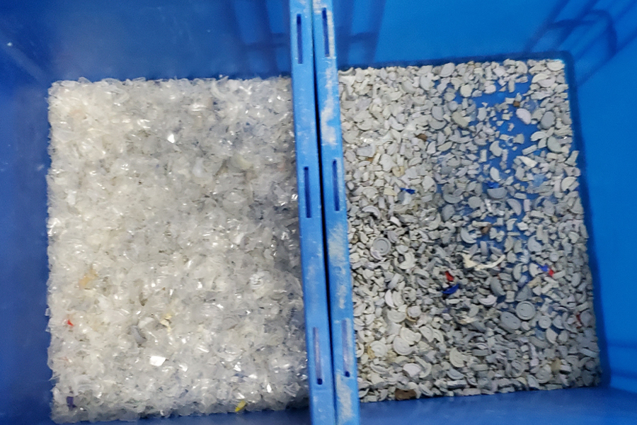 Proveedores de clasificador de escamas de plástico de la máquina separadora de color para la máquina de reciclaje de plástico